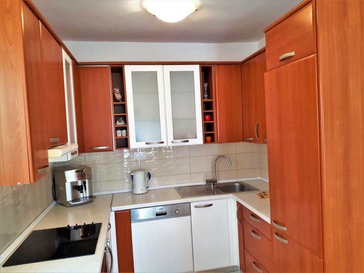 Apartments T&M Vinišće Εξωτερικό φωτογραφία