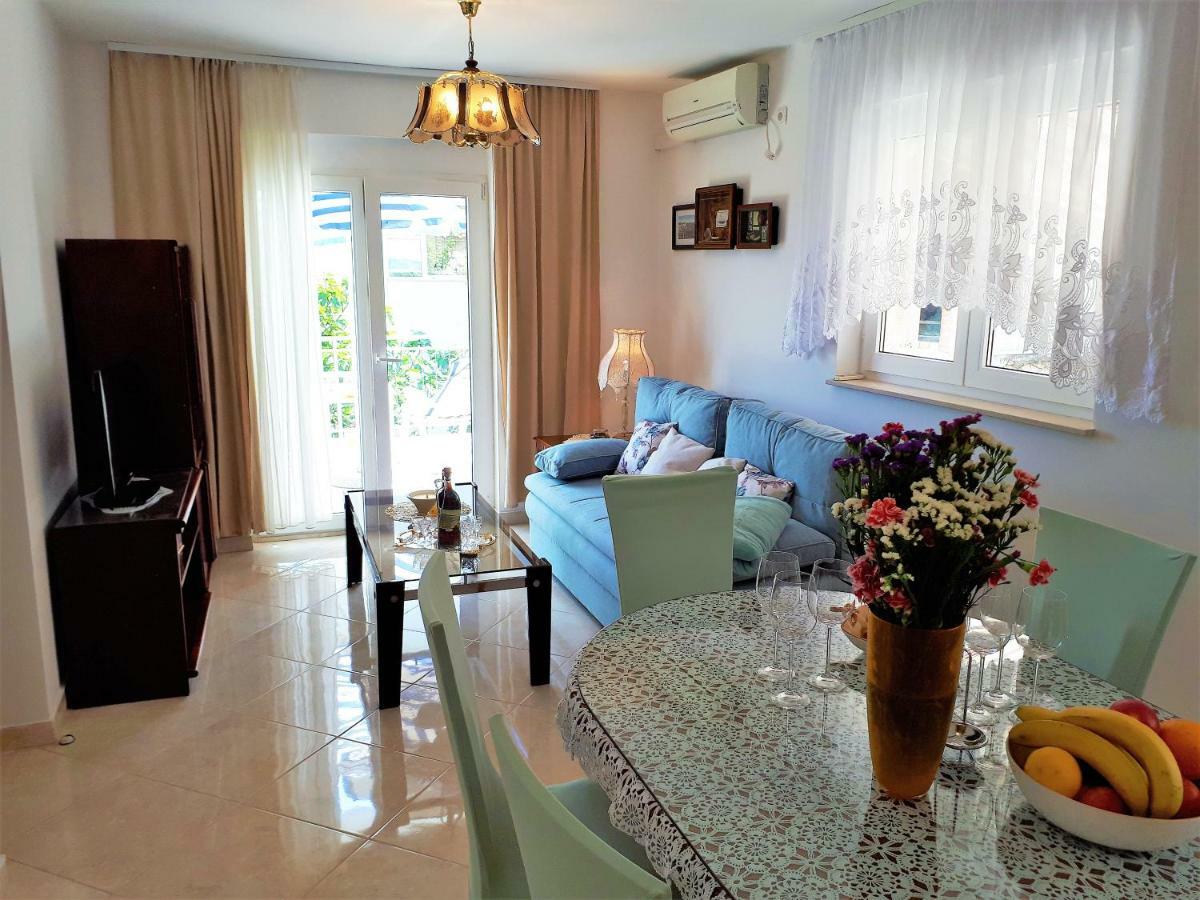 Apartments T&M Vinišće Εξωτερικό φωτογραφία